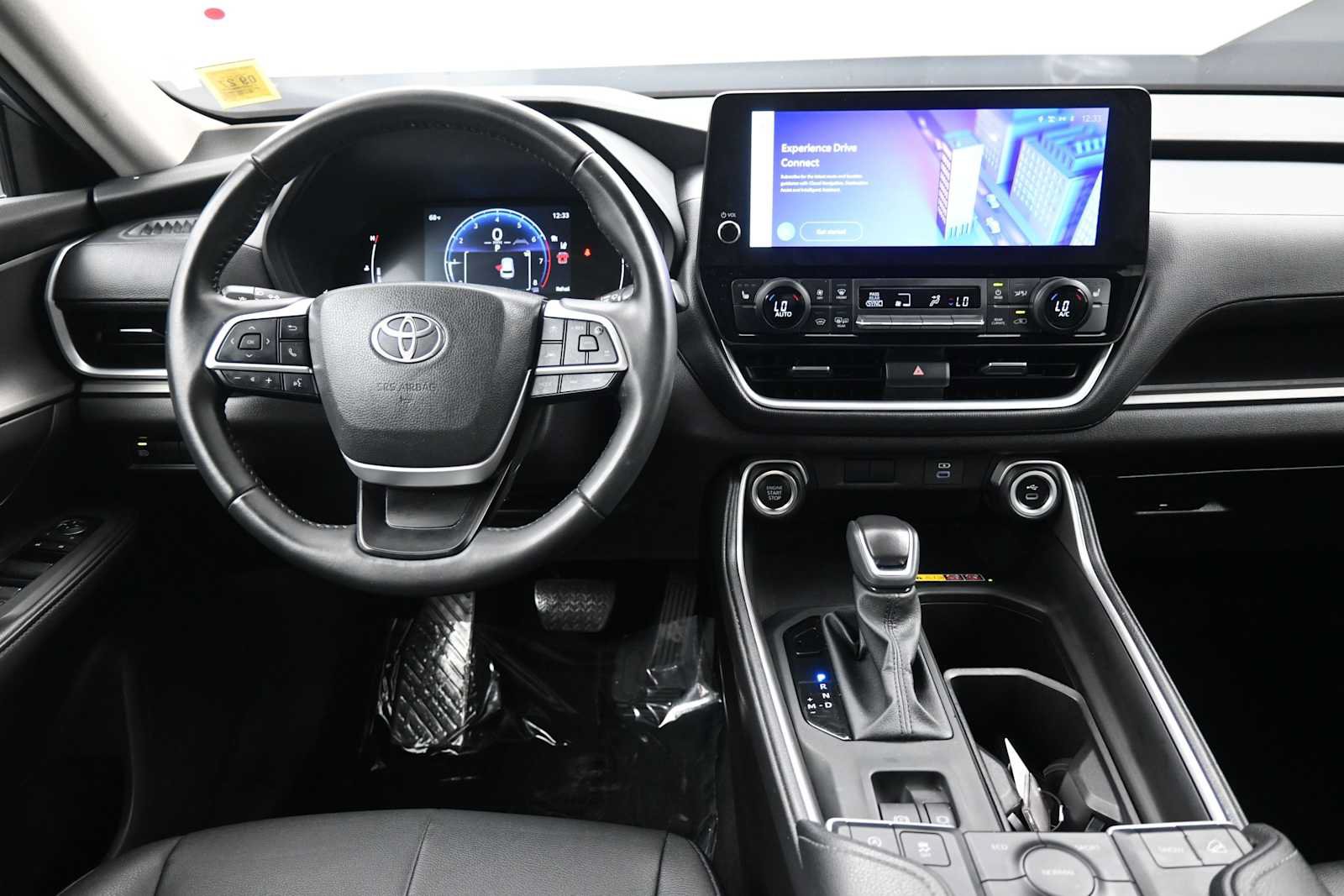 Certified 2025 Toyota Grand Highlander AWD image 21