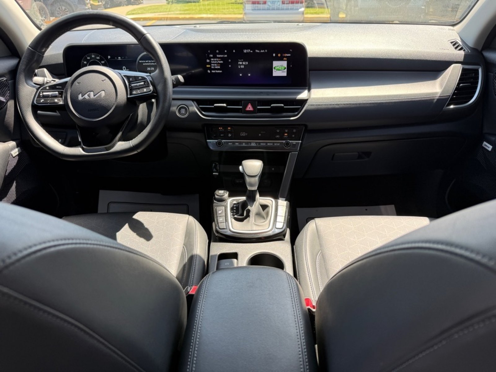 Used 2024 Kia Seltos SX AWD/4WD image 10