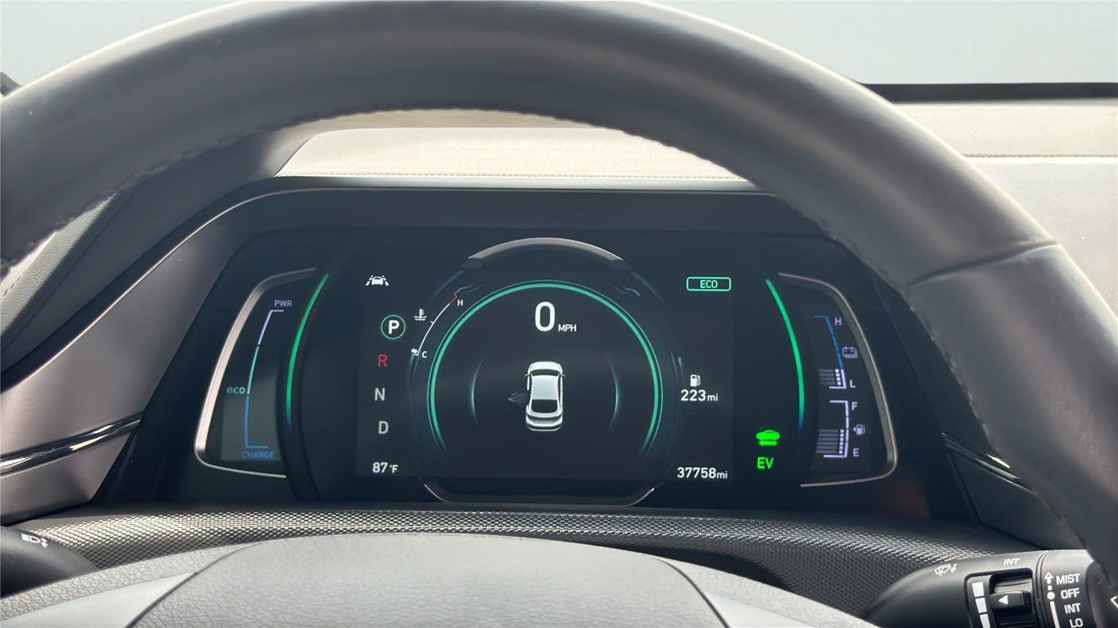 Used 2022 Hyundai Ioniq SEL FWD image 25