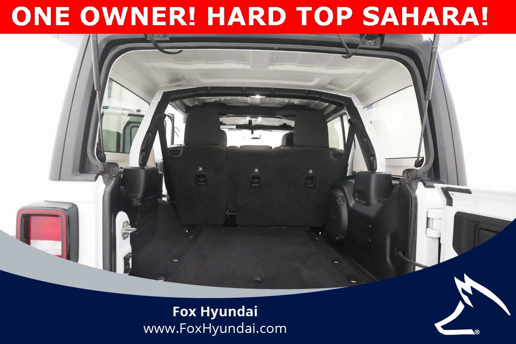 Used 2023 Jeep Wrangler Sahara image 10