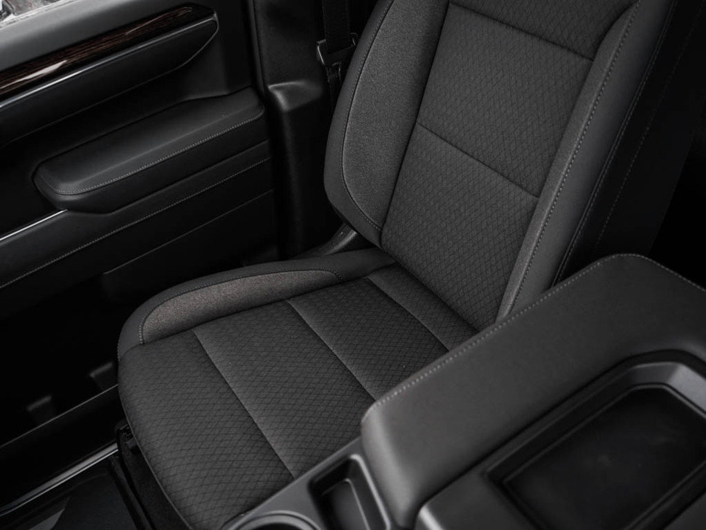 New 2026 GMC Sierra 1500 SLE image 24