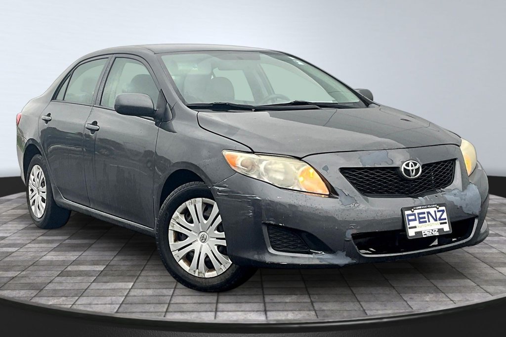 Used 2010 Toyota Corolla LE FWD image 3