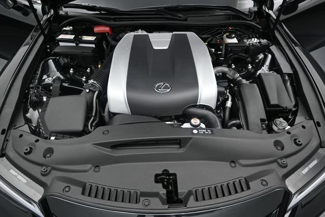 Used 2025 Lexus IS 350 F Sport RWD image 18