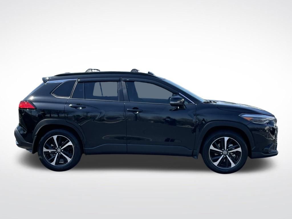 Used 2023 Toyota Corolla Cross XSE w/ Convenience Package image 7