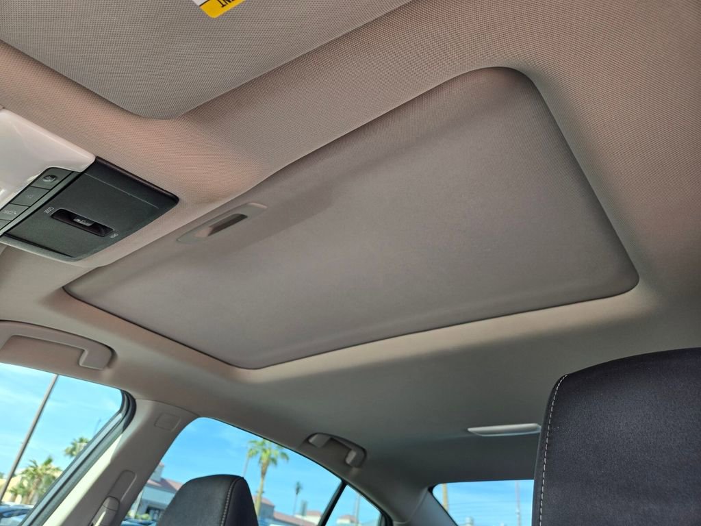 Used 2019 Nissan Altima 2.5 SV FWD image 11