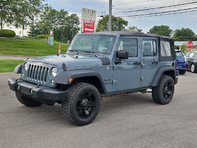 Used 2014 Jeep Wrangler Unlimited Sport w/ Connectivity Group AWD/4WD image 1