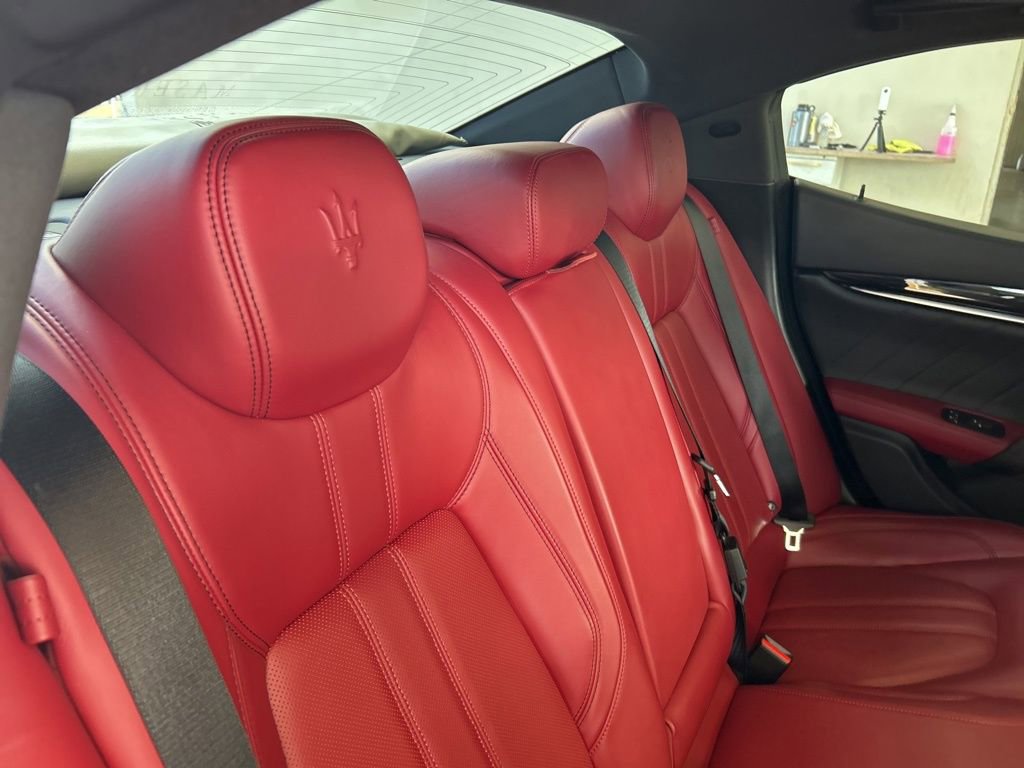 Used 2019 Maserati Ghibli S GranSport image 33