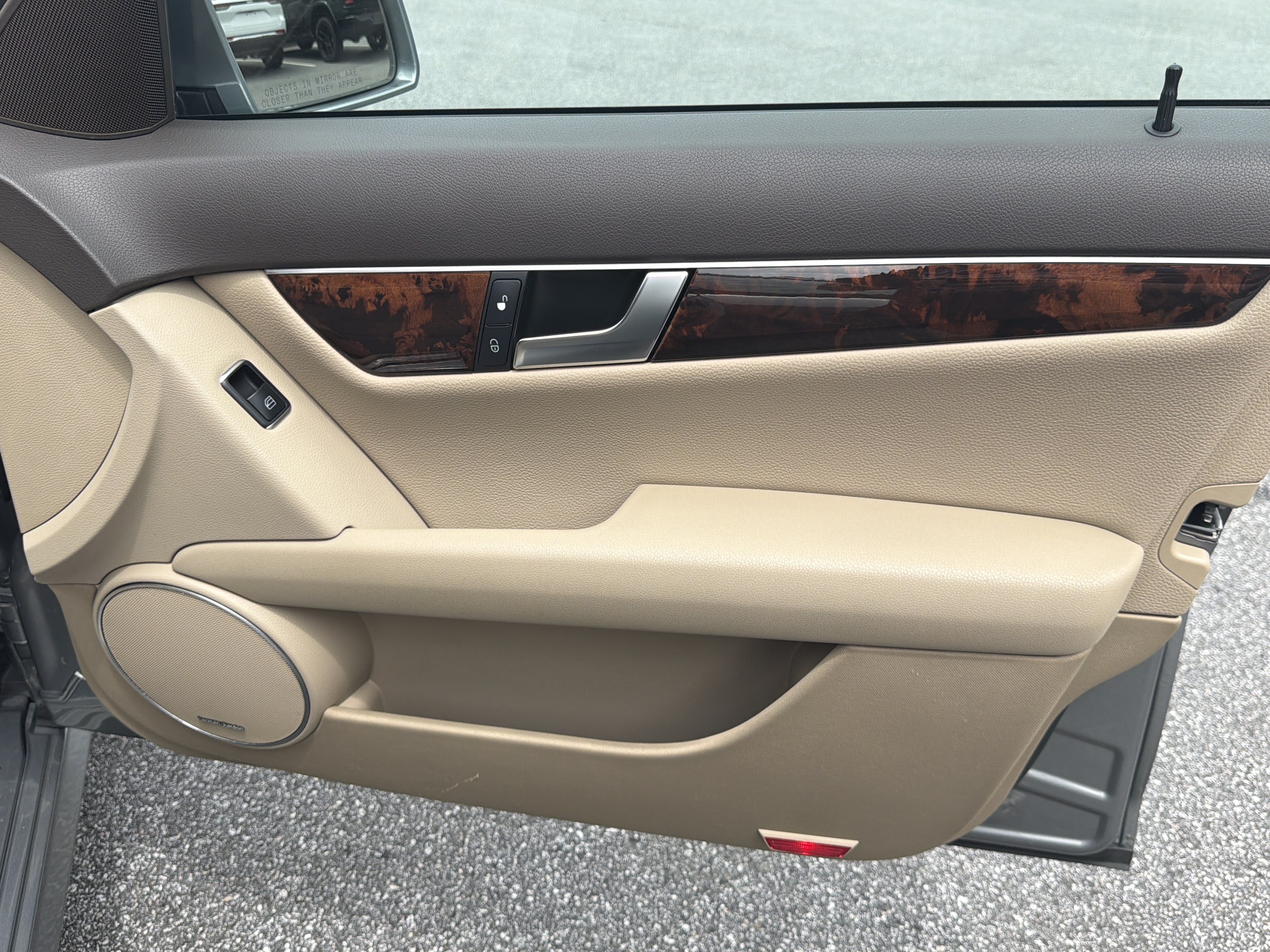 Used 2012 Mercedes-Benz C 300 4MATIC Sedan image 24