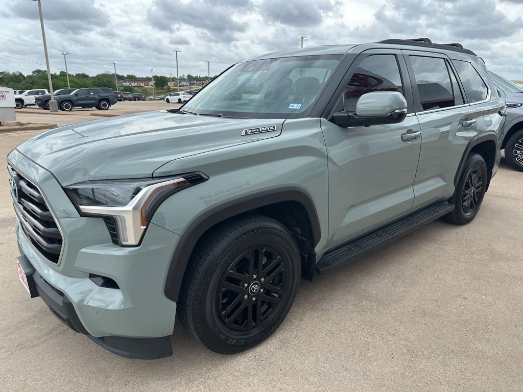 Used 2024 Toyota Sequoia SR5 w/ SR5 Premium Package AWD/4WD image 3