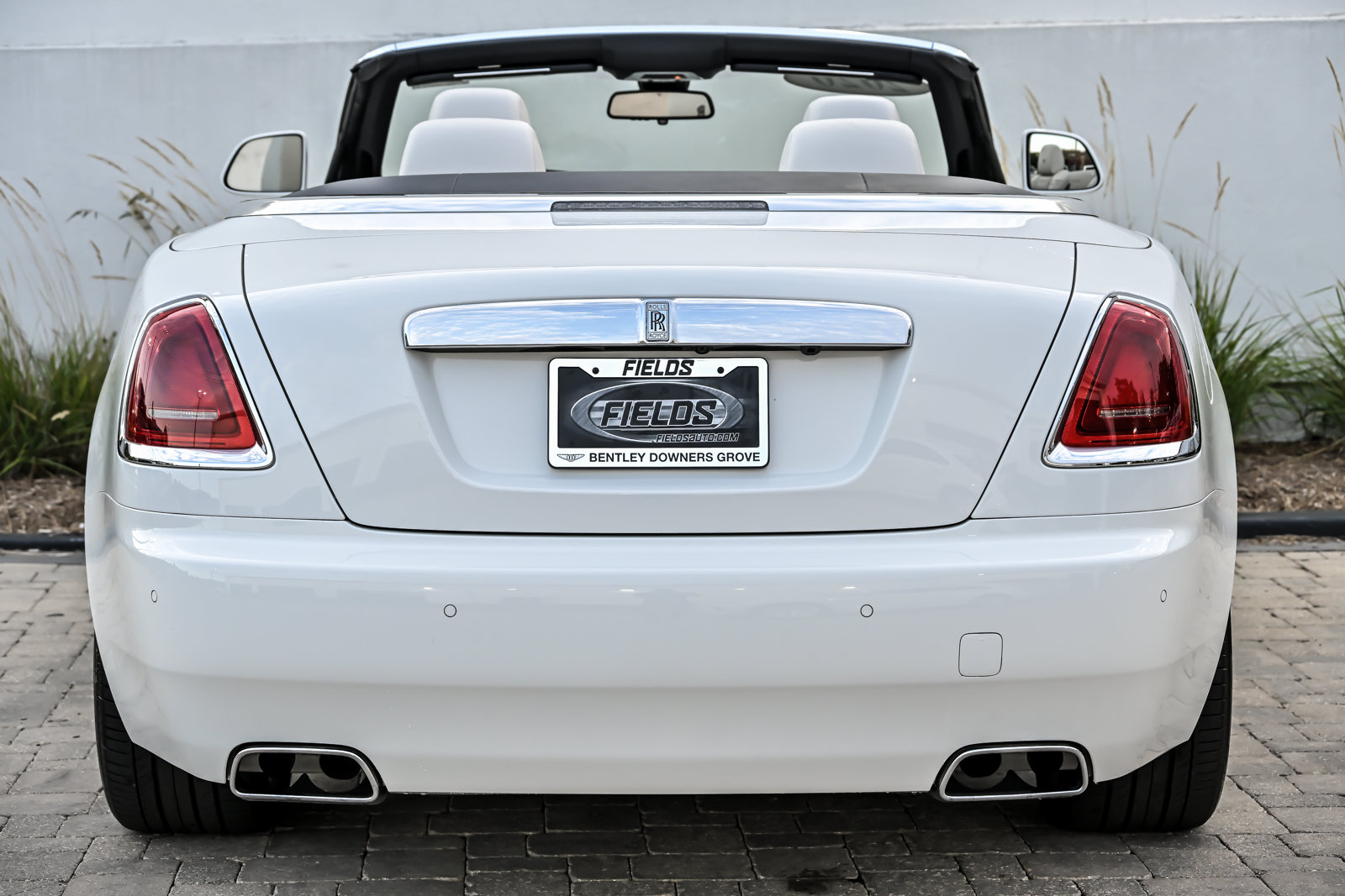 Used 2020 Rolls-Royce Dawn RWD image 13
