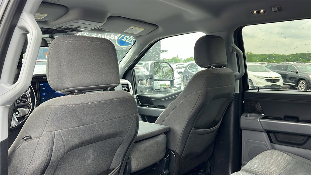 Used 2021 Ford F150 XLT w/ Equipment Group 302A High image 32