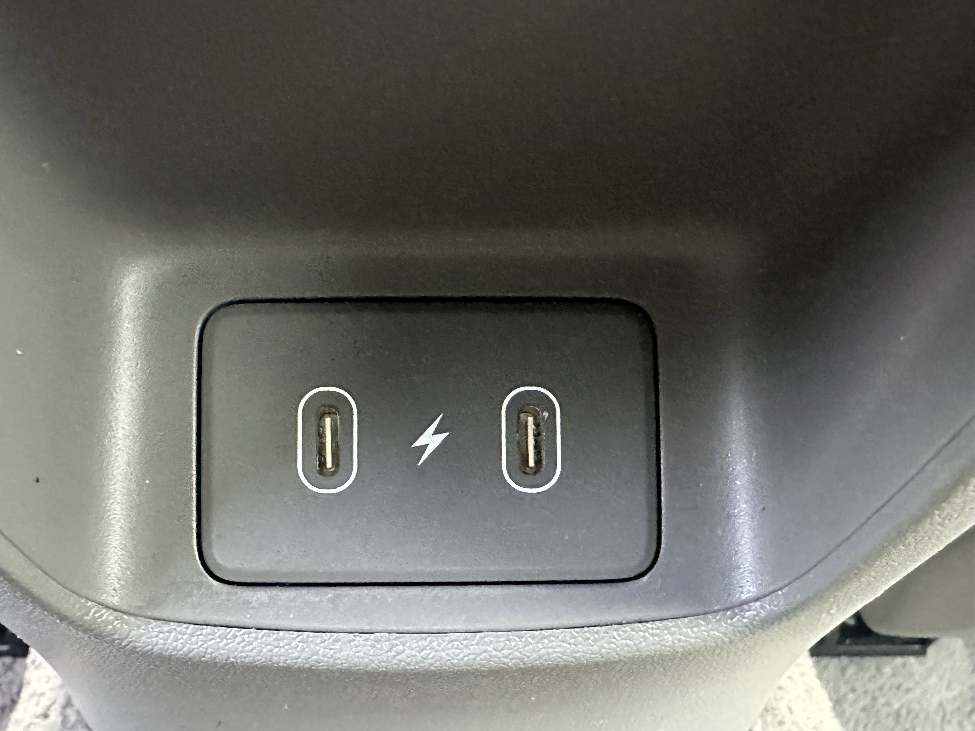 Used 2025 Hyundai Elantra Sport FWD image 22