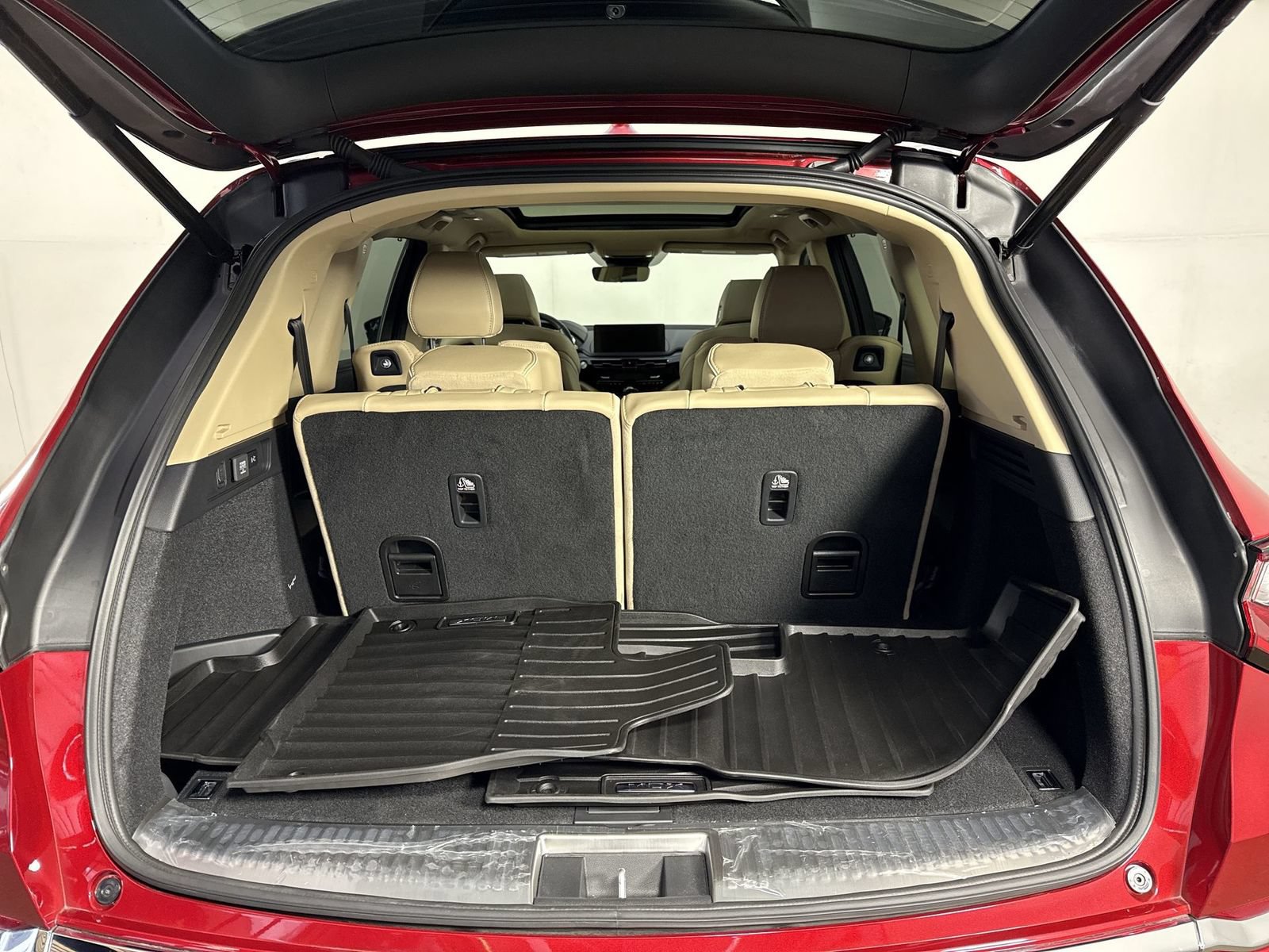 Certified 2026 Acura MDX w/ Advance Package AWD/4WD image 35