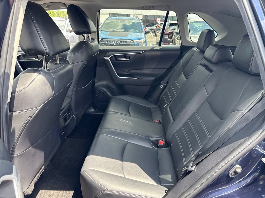Used 2021 Toyota RAV4 XLE Premium FWD image 12