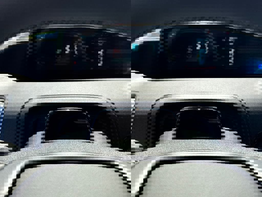 New 2025 Ford Expedition Active image 19