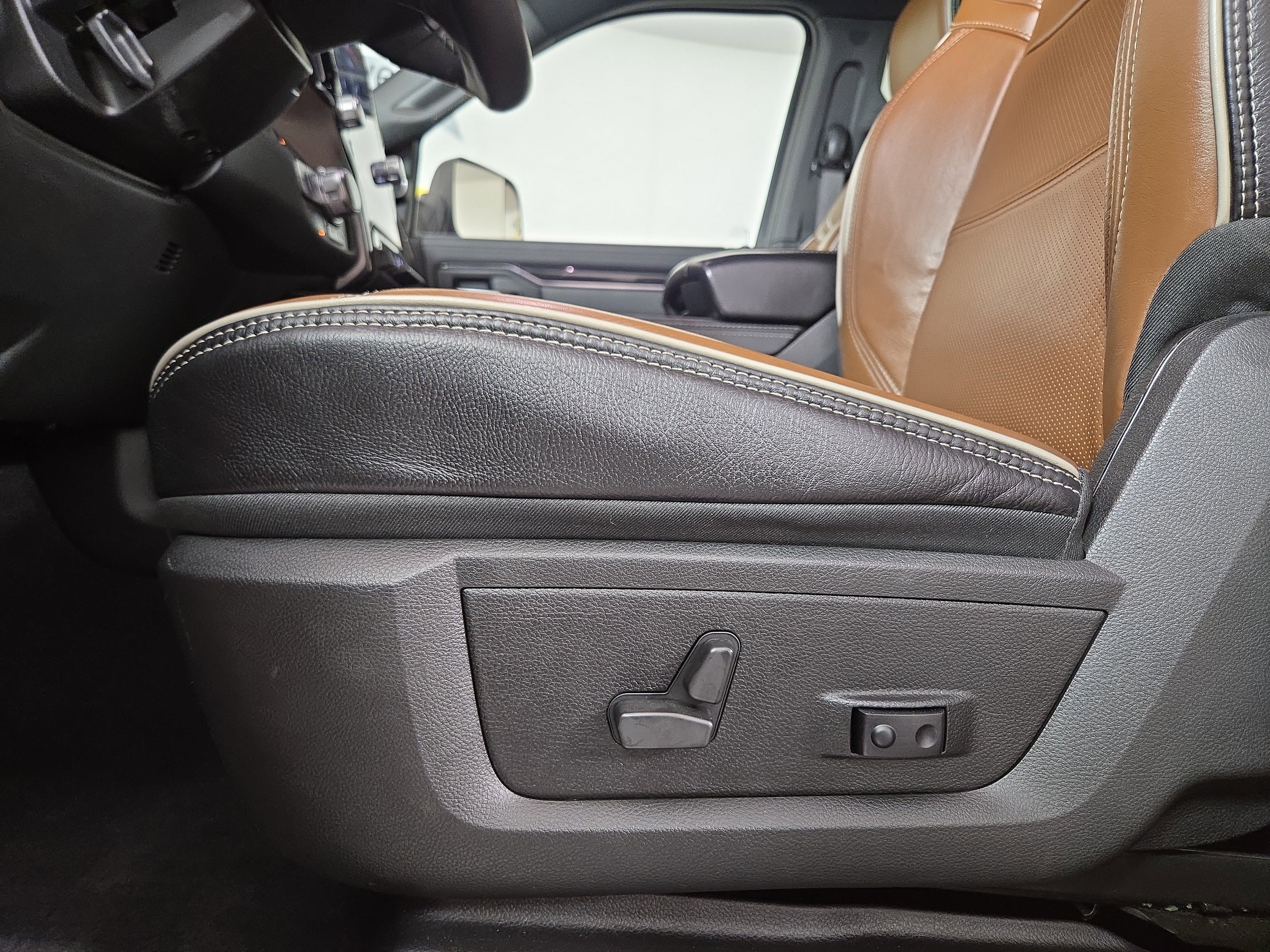 Certified 2021 RAM 2500 Power Wagon w/ 75th Anniversary Edition image 32