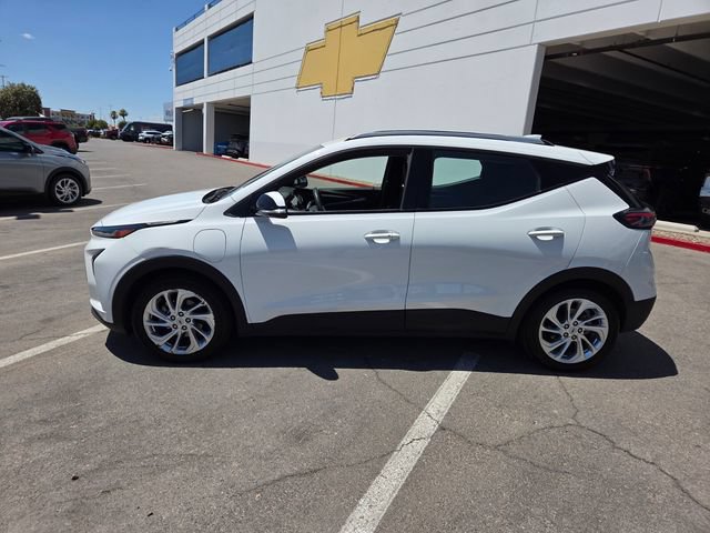 Certified 2022 Chevrolet Bolt EUV LT FWD image 3