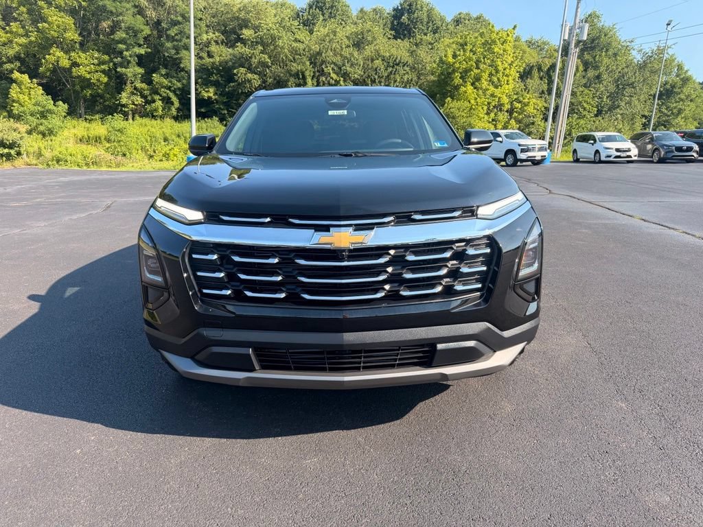 New 2027 Chevrolet Equinox LT AWD/4WD image 3
