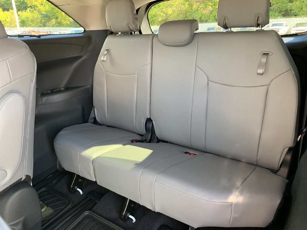 New 2026 Toyota Sienna XLE AWD/4WD image 17