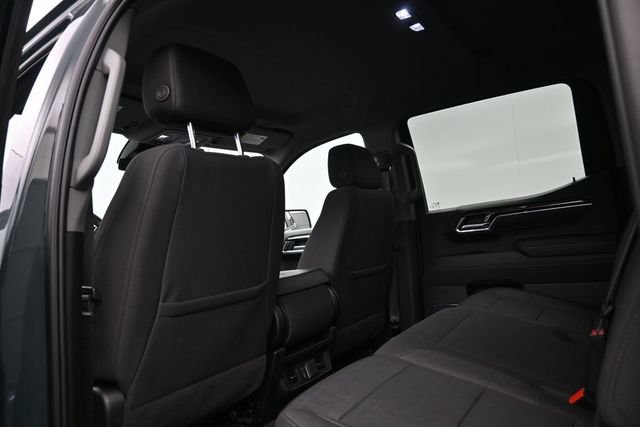 Used 2025 Chevrolet Silverado 1500 LT AWD/4WD image 26