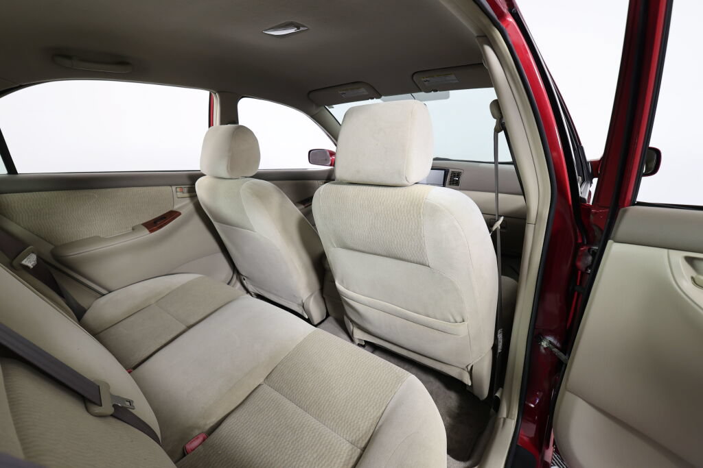 Used 2007 Toyota Corolla LE FWD image 19