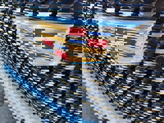 Certified 2023 Cadillac Escalade ESV Premium Luxury AWD/4WD image 32