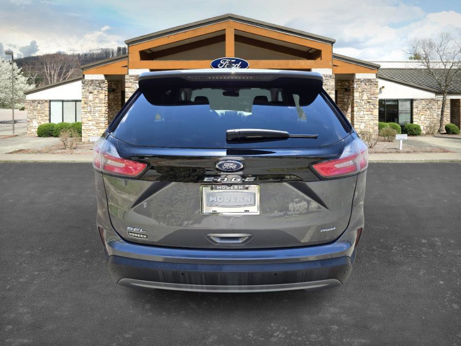 Used 2021 Ford Edge SEL image 6