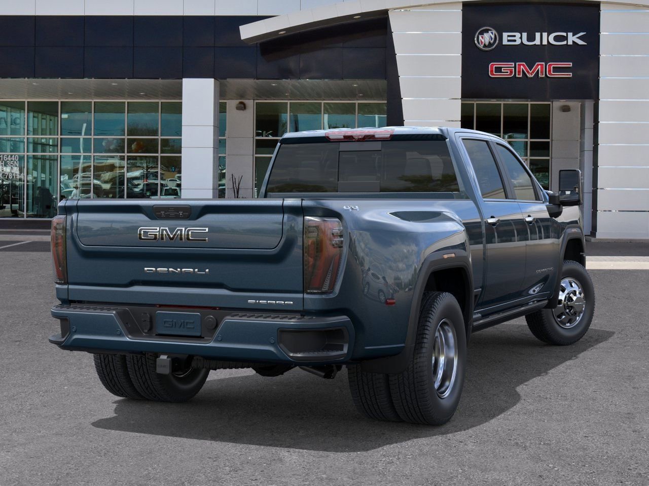New 2026 GMC Sierra 3500 Denali Ultimate w/ LPO, Black Badging Package AWD/4WD image 4