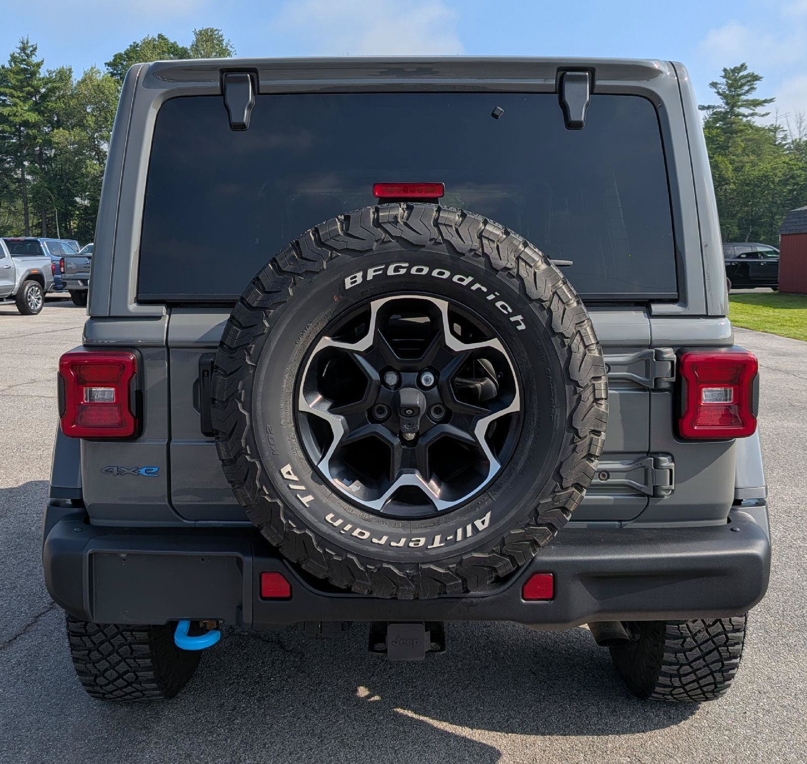 Used 2021 Jeep Wrangler Unlimited Rubicon 4xe w/ Steel Bumper Group AWD/4WD image 9