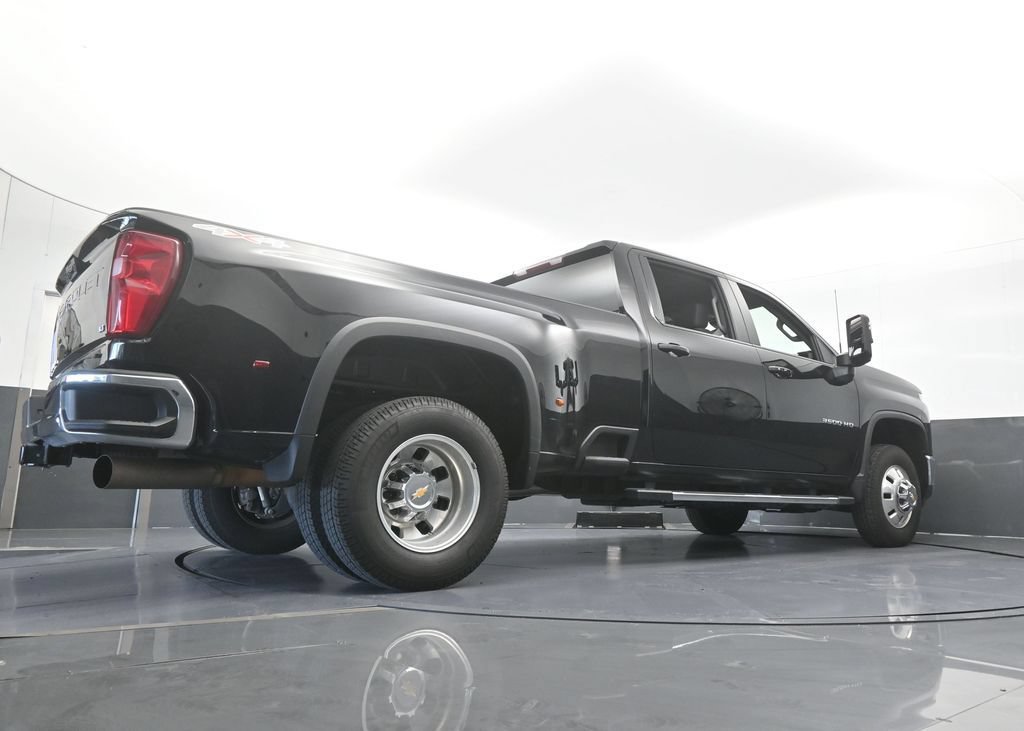 Used 2026 Chevrolet Silverado 3500 LT AWD/4WD image 64