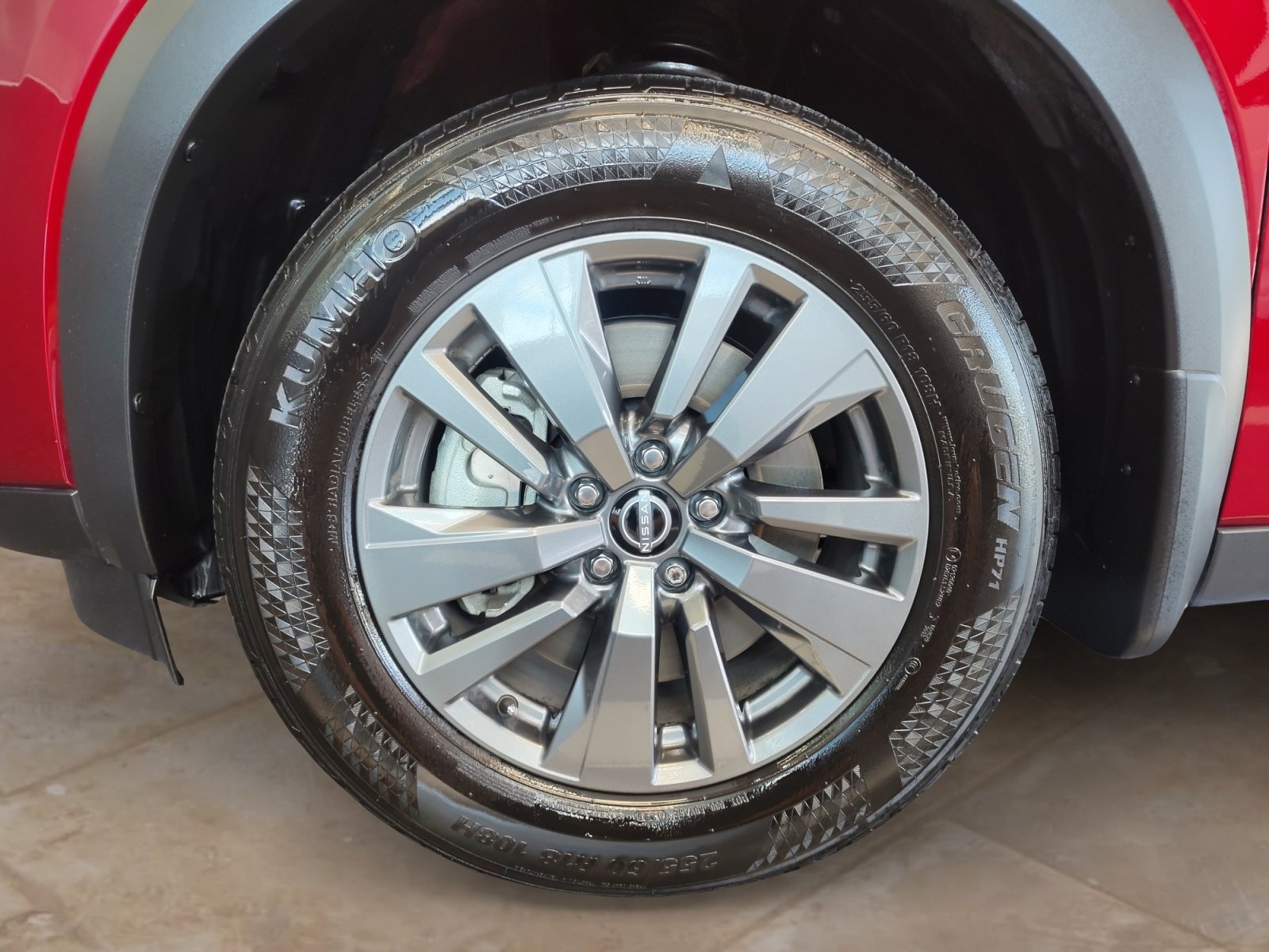 Certified 2026 Nissan Pathfinder SV FWD image 29