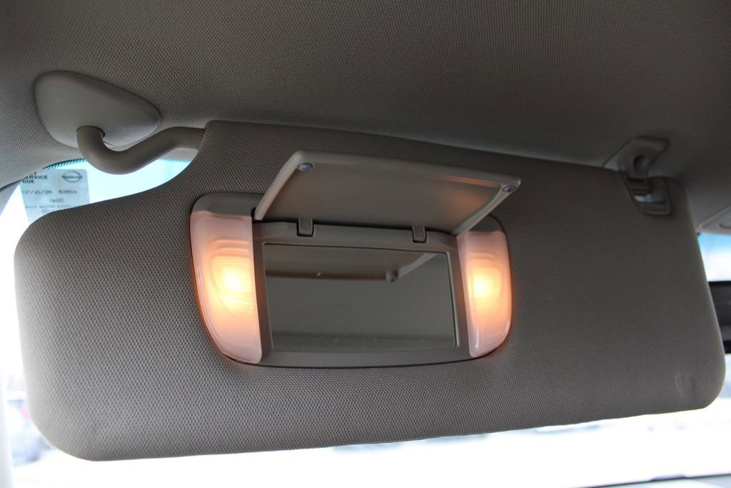 Used 2017 Toyota Sienna XLE Premium image 52