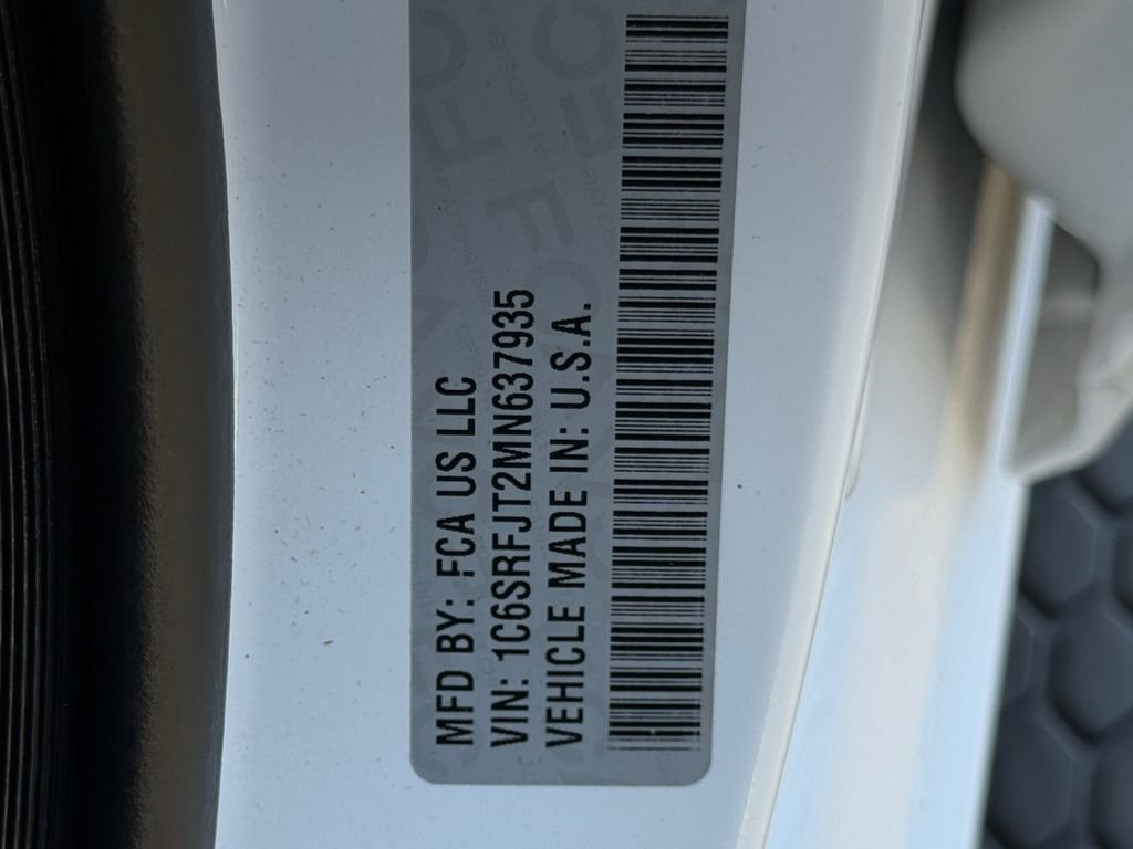 Used 2021 RAM 1500 Laramie w/ Sport Appearance Package image 29