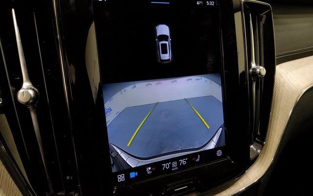 Used 2022 Volvo XC60 B5 Inscription w/ Advanced Package image 25