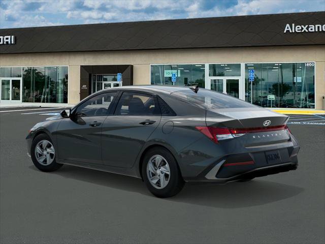 New 2026 Hyundai Elantra SE FWD image 5