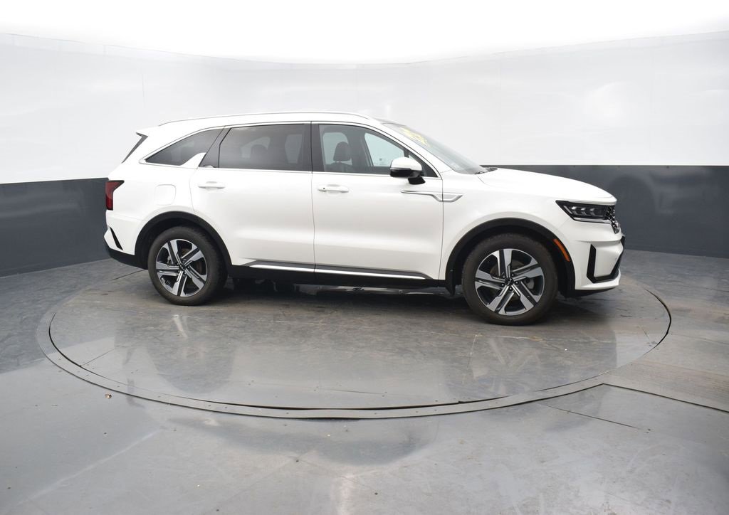 Used 2022 Kia Sorento SX w/ Panoramic Sunroof Package image 7