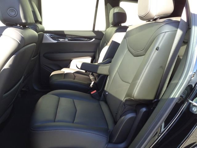 Certified 2023 Cadillac XT6 Premium Luxury w/ Technology Package image 7