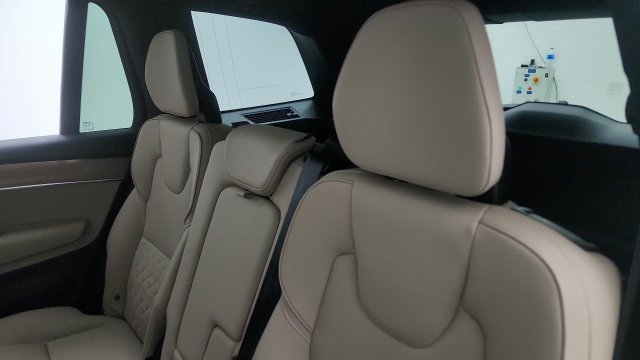 Used 2026 Volvo XC90 B6 Plus AWD/4WD image 48