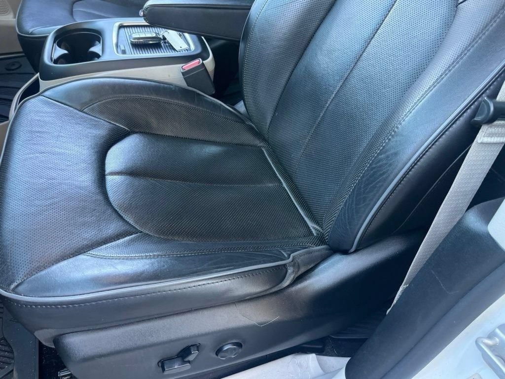 Used 2019 Chrysler Pacifica Limited FWD image 7