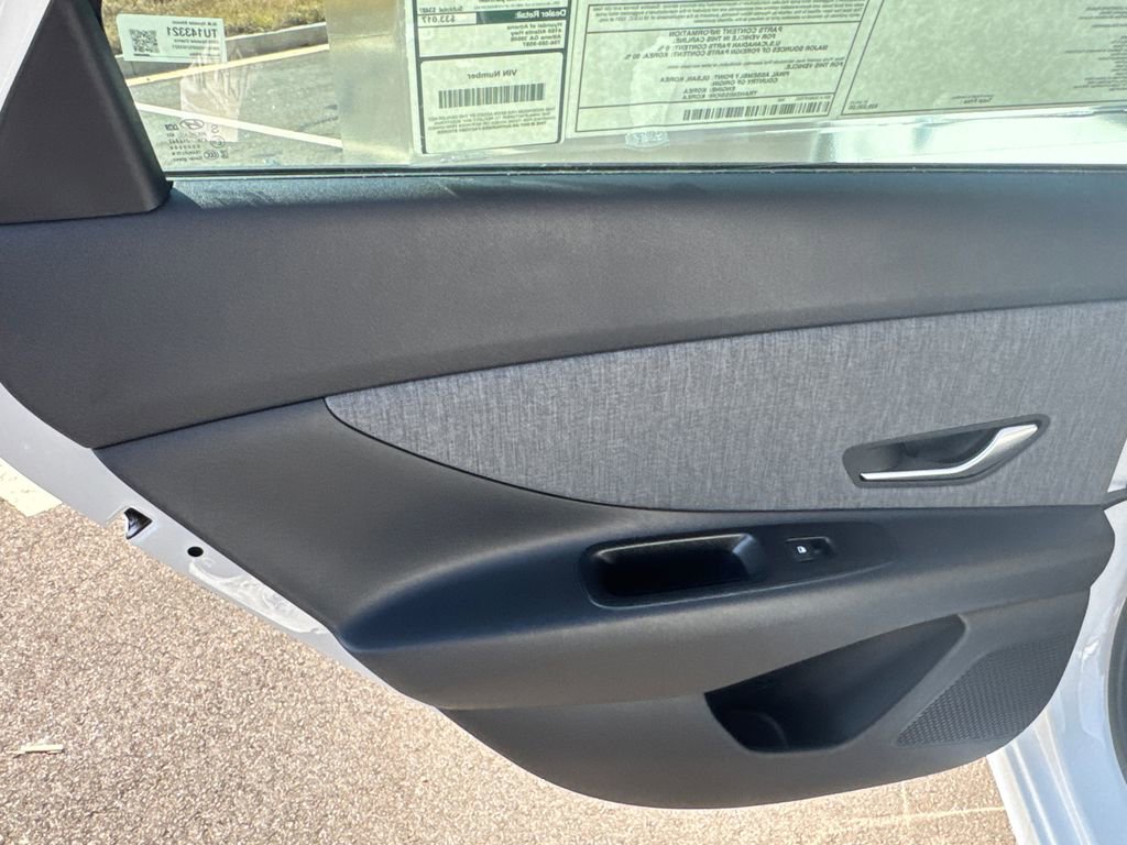 New 2026 Hyundai Elantra Limited image 12