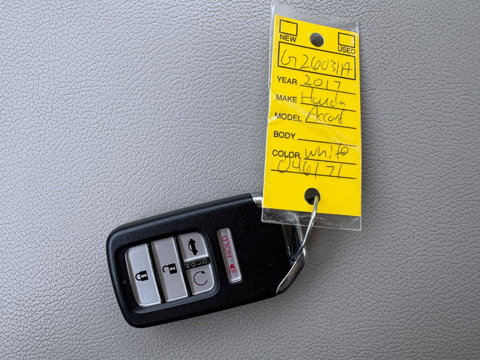 Used 2018 Honda Accord Touring image 37