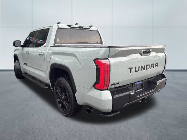Used 2025 Toyota Tundra Limited AWD/4WD image 2