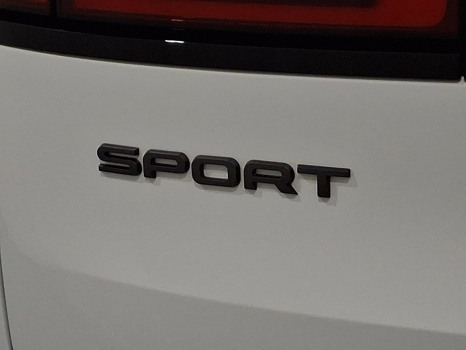 Certified 2025 Land Rover Range Rover Sport Dynamic SE image 30