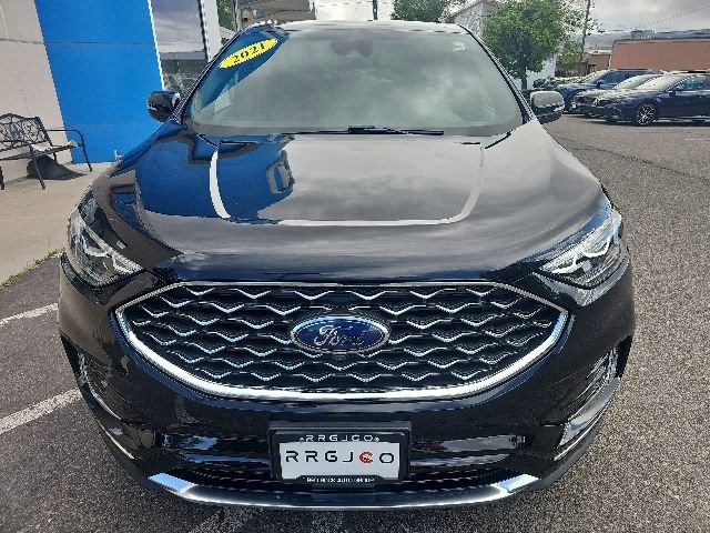 Used 2021 Ford Edge Titanium w/ Equipment Group 301A AWD/4WD image 3