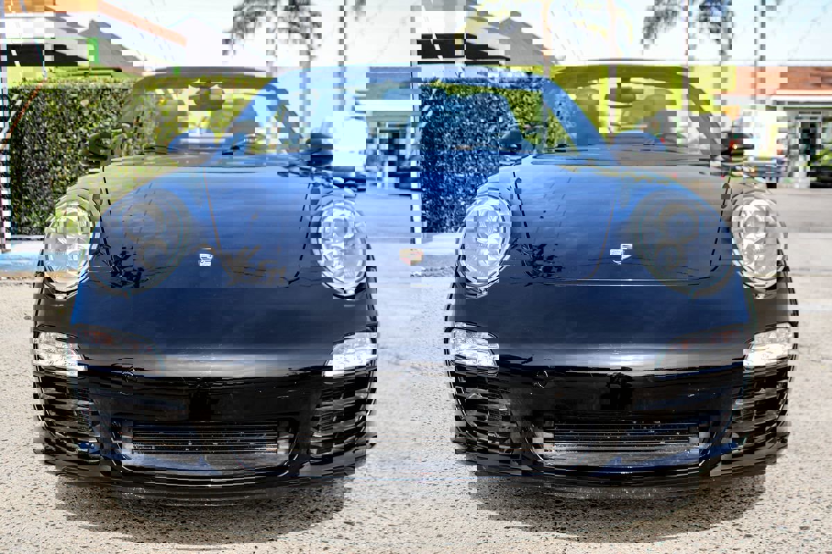 Used 2011 Porsche 911 Carrera 4S image 10