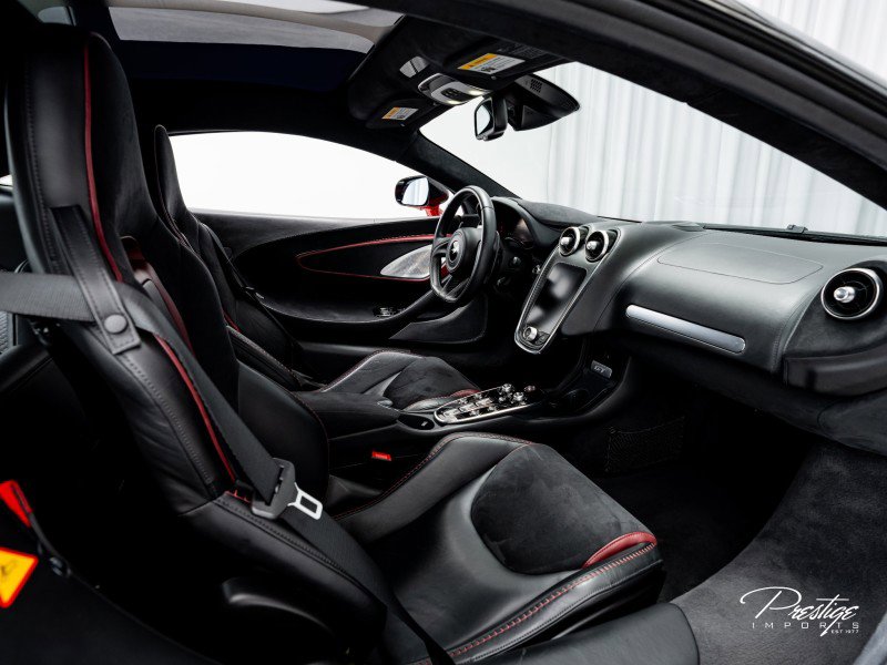 Used 2020 McLaren GT image 43