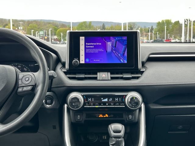 Used 2023 Toyota RAV4 XLE AWD/4WD image 18