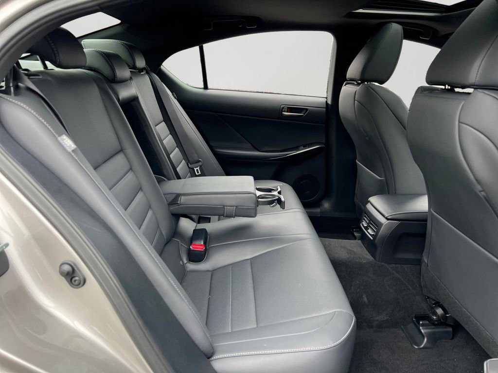 Certified 2023 Lexus IS 350 F Sport image 8