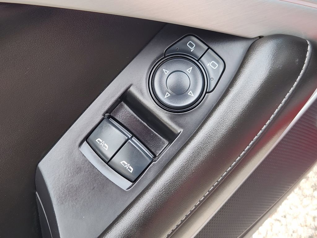 Used 2016 Chevrolet Camaro LT RWD image 22