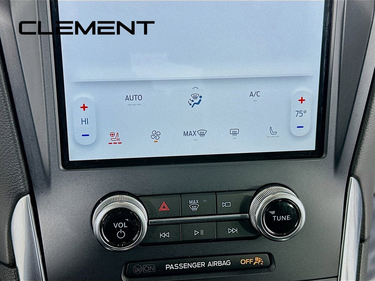 Certified 2022 Ford Edge Titanium image 22